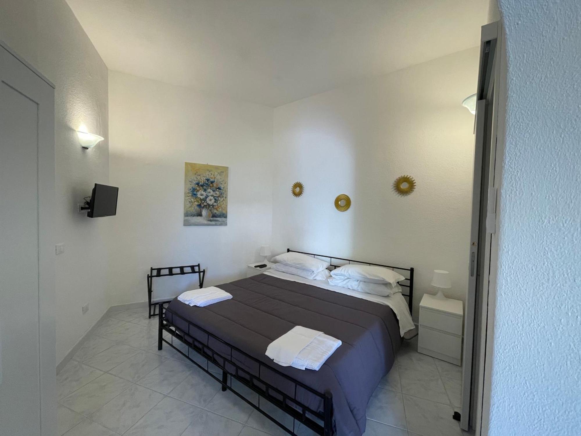 Garden Apartments Ischia Super Centrale Forio di Ischia エクステリア 写真